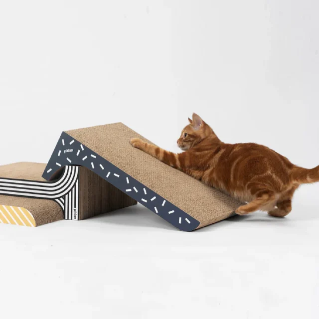 3 in 1 Combo Cat Scratcher - Image 4